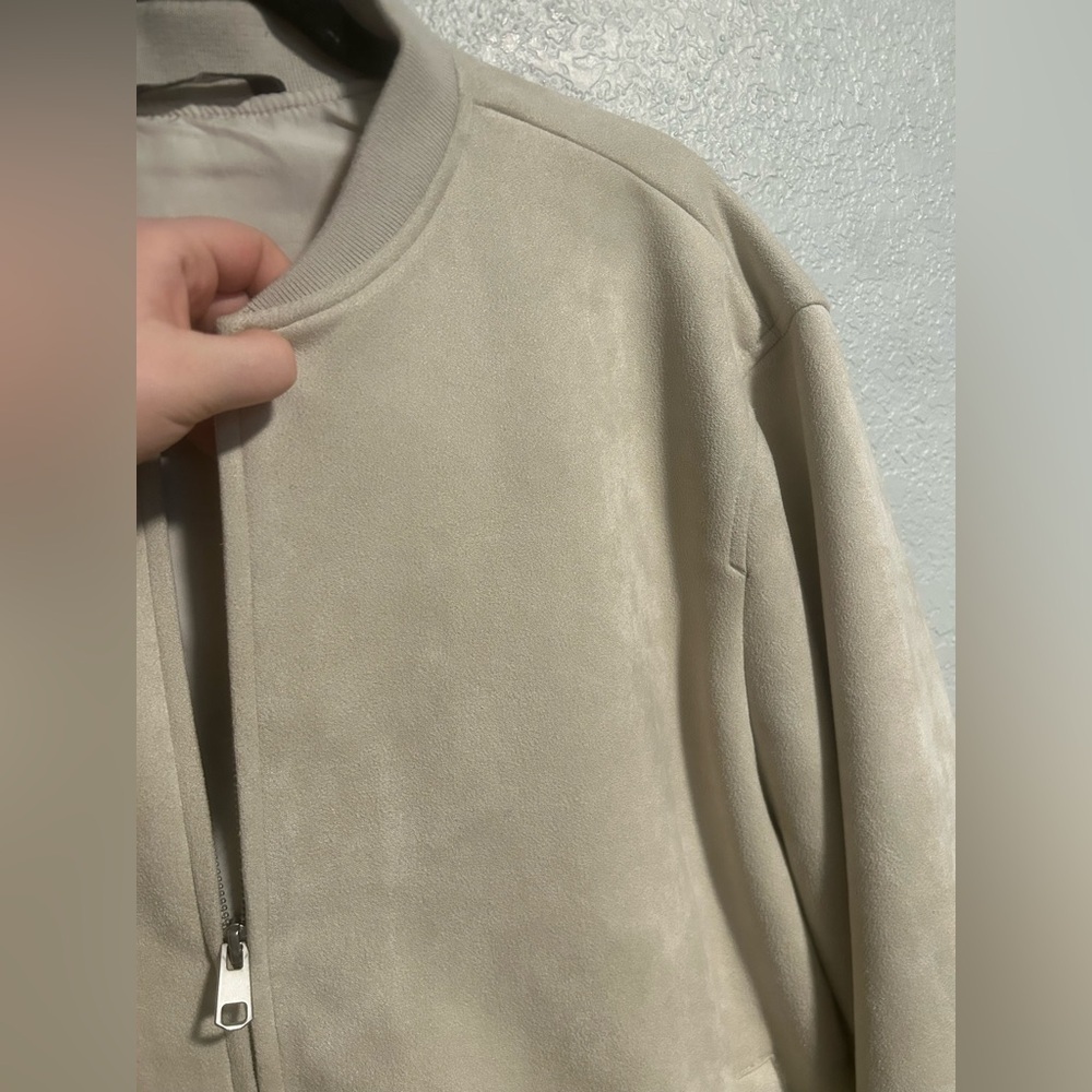 Zara women’s suede bomber jacket - Picture 5 of 6